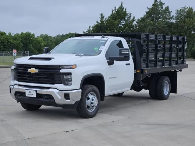 2026 Chevrolet Silverado 3500 - Stake