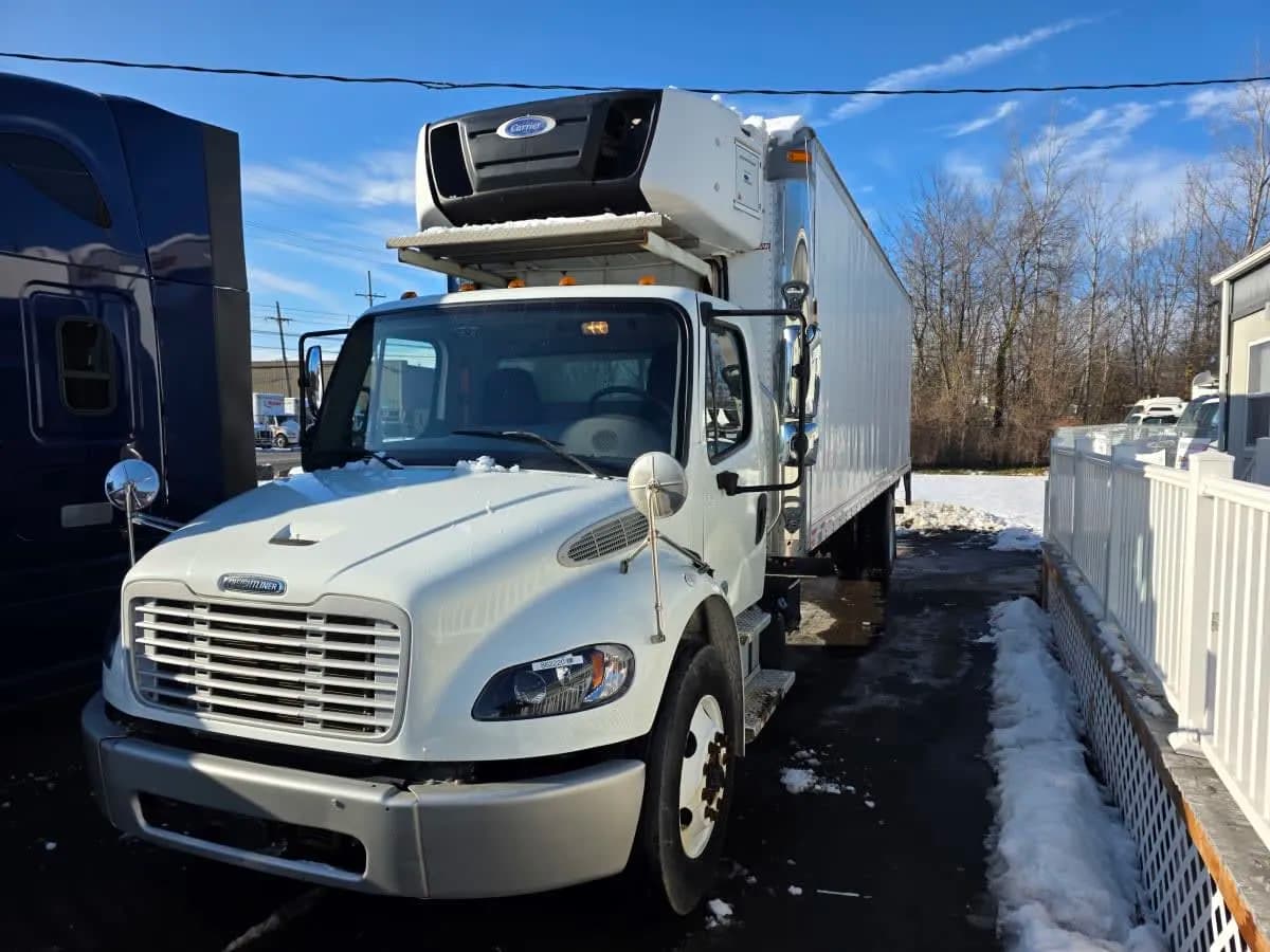 2019 Freightliner M2 106 - Chassis