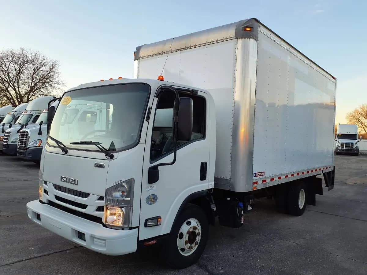 2018 Isuzu NPR HD - Box