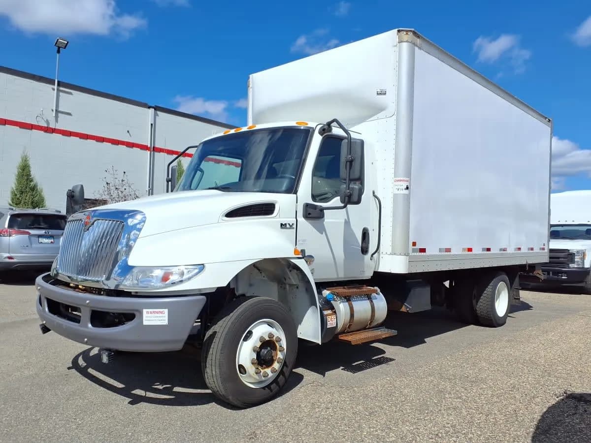2021 Navistar International MV607 LP - Flatbed