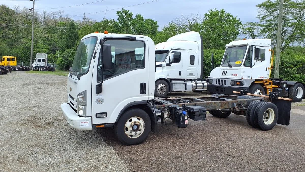 2022 Freightliner M2 106 - Flatbed