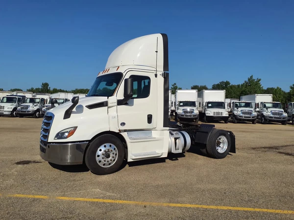 2020 Chevrolet Motor Div. LCF 4500HD - Vans