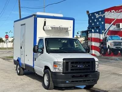 2024 Ford E-350