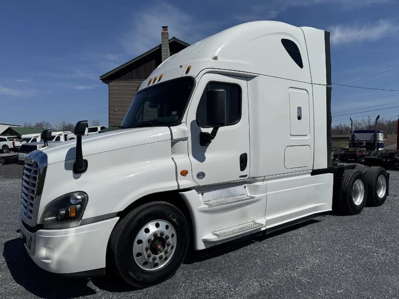 2016 Freightliner Cascadia - Sleeper