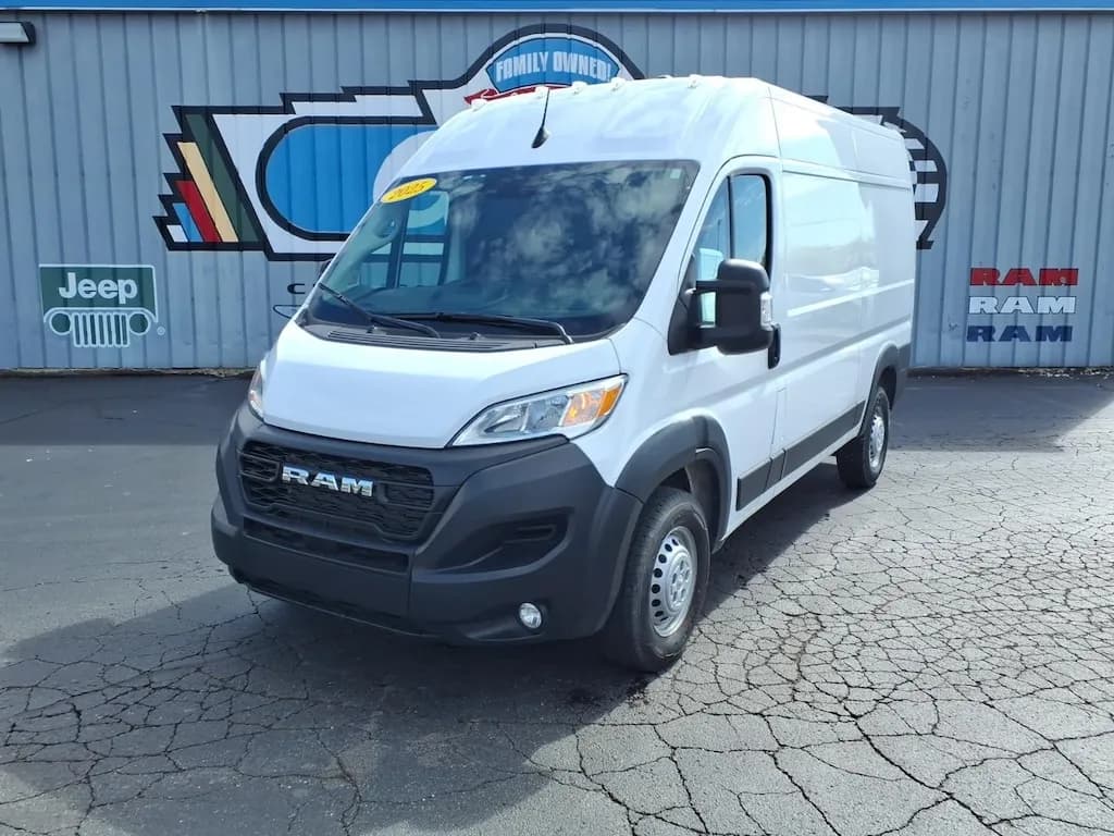 2025 Ram ProMaster - Vans