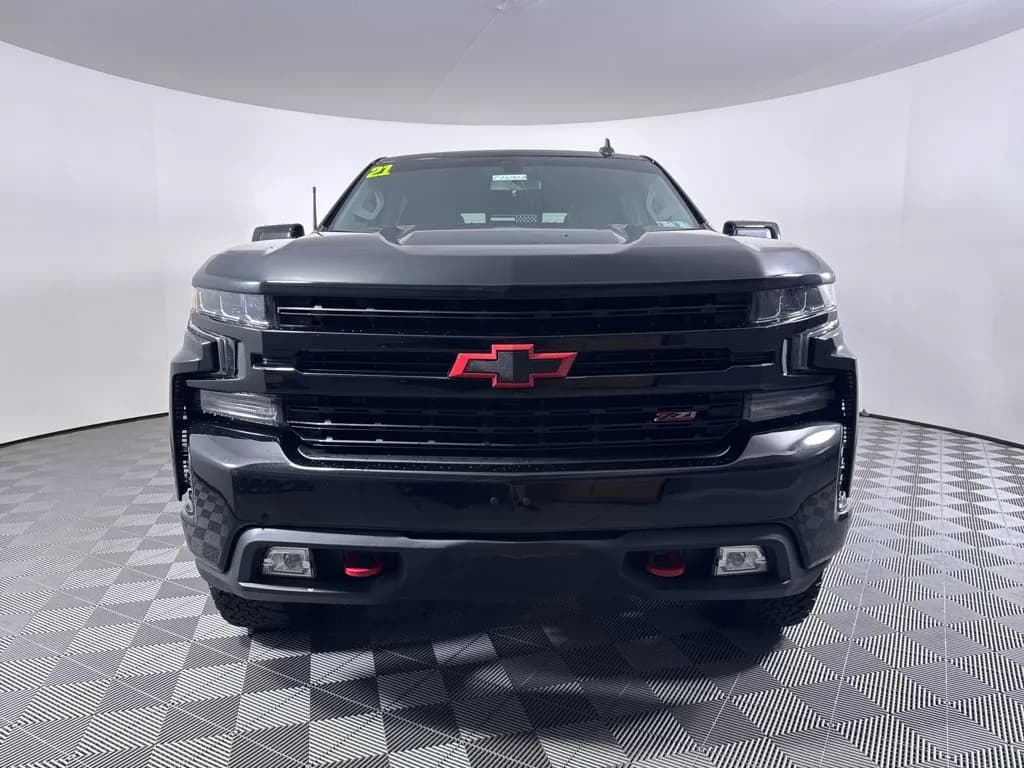 2021 Chevrolet Silverado 1500 Crew Cab - Pickup