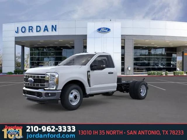 2026 Ford F-350 - Chassis