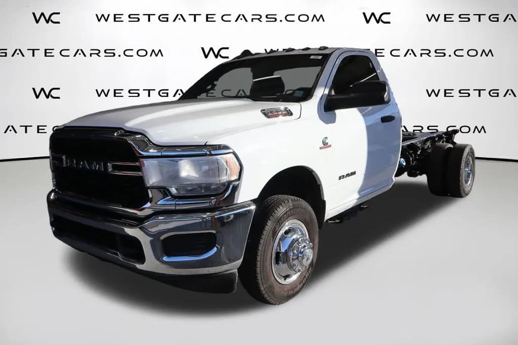 2022 Ram 3500 Chassis - Pickup
