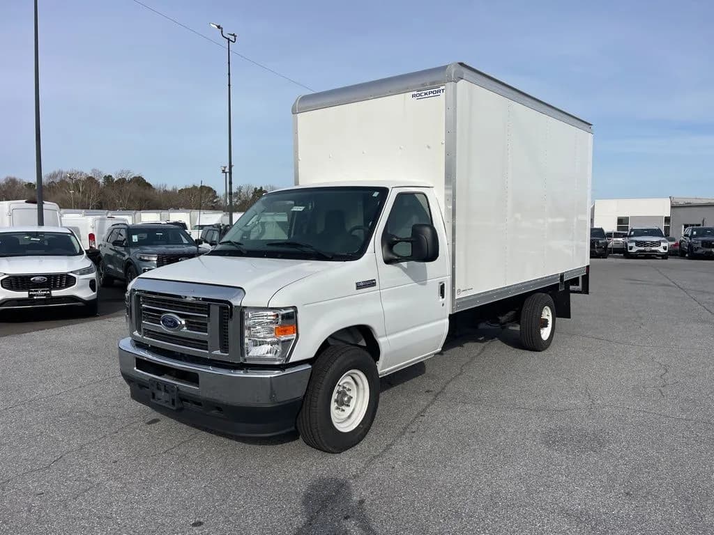 2025 Ford E-350 - Box