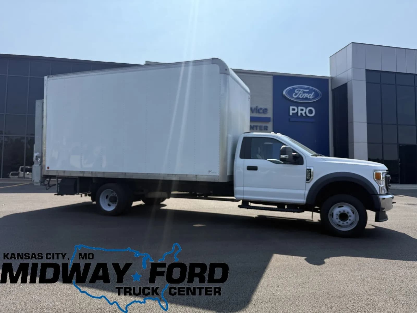 2020 Ford F-550 16Ft - Box
