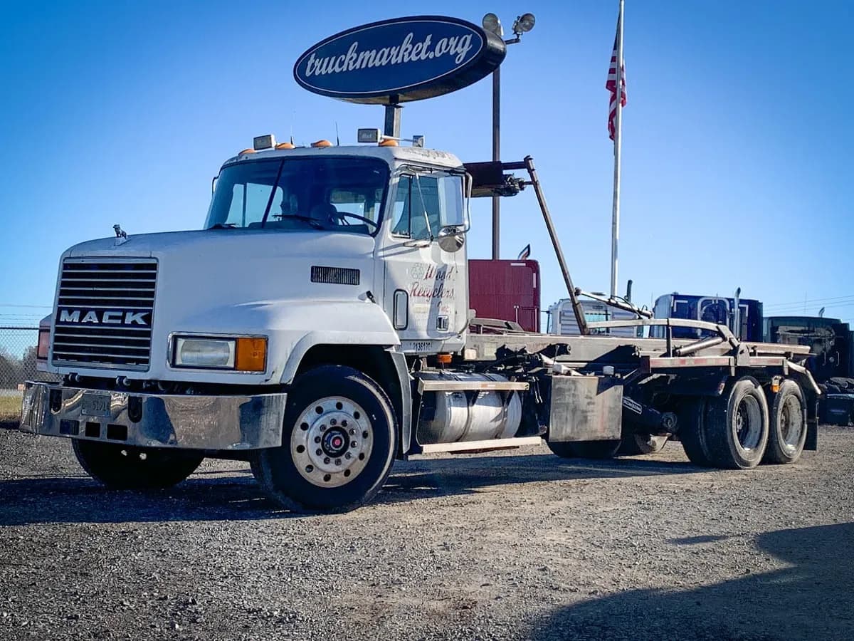 1993 Mack CH613 ROLL-OFF - Garbage