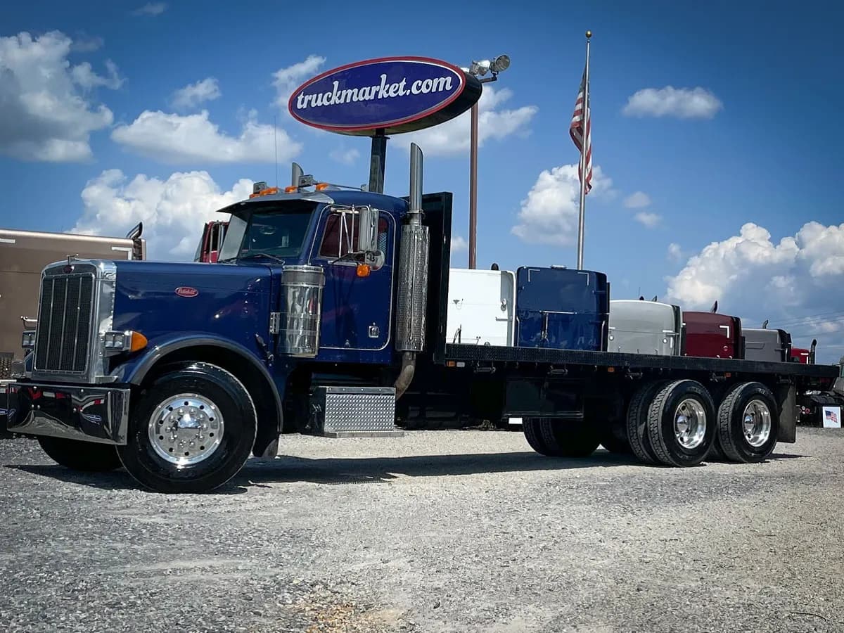 2002 Cat 379 - Flatbed