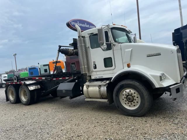 2006 Cat T800 - Garbage