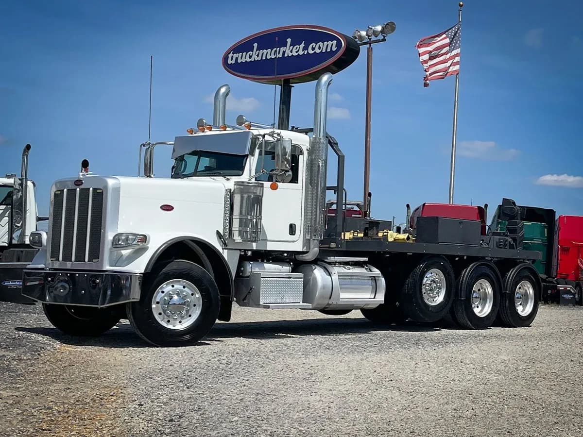 2019 Peterbilt 389 TRI - Flatbed