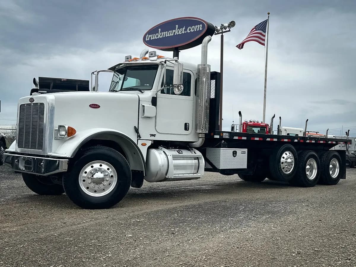 2013 Peterbilt 367 TRI - Flatbed