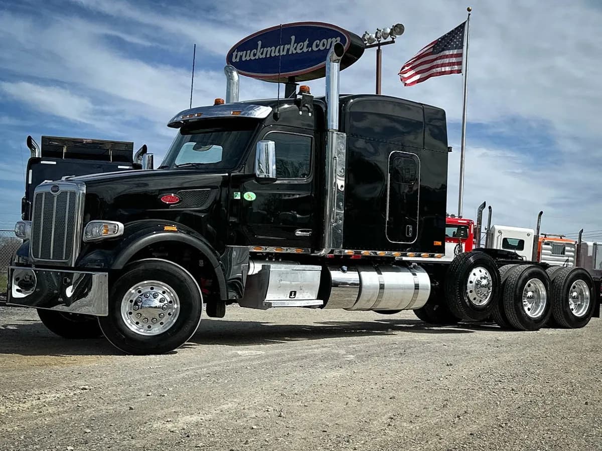 2024 Peterbilt 567 TRI - Sleeper