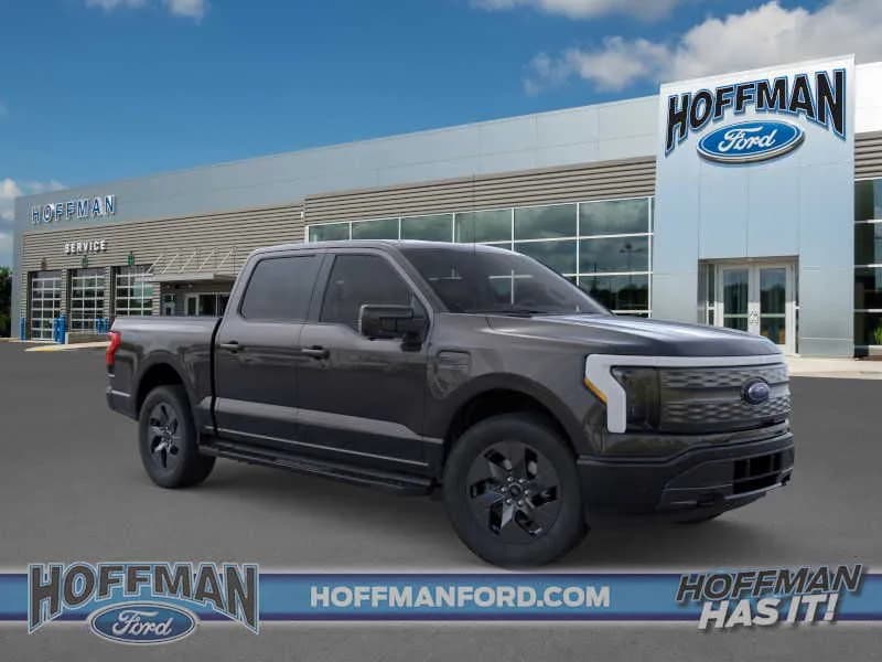 2023 Ford F-150 Lightning - Pickup