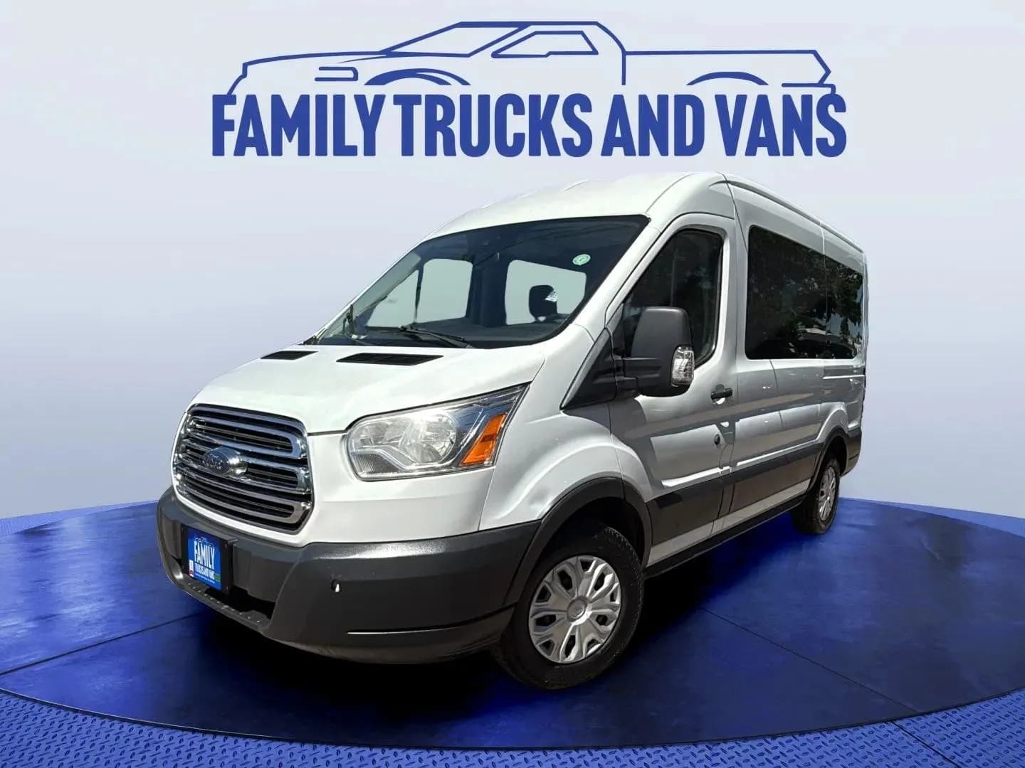 2017 Ford Transit Cargo - Vans