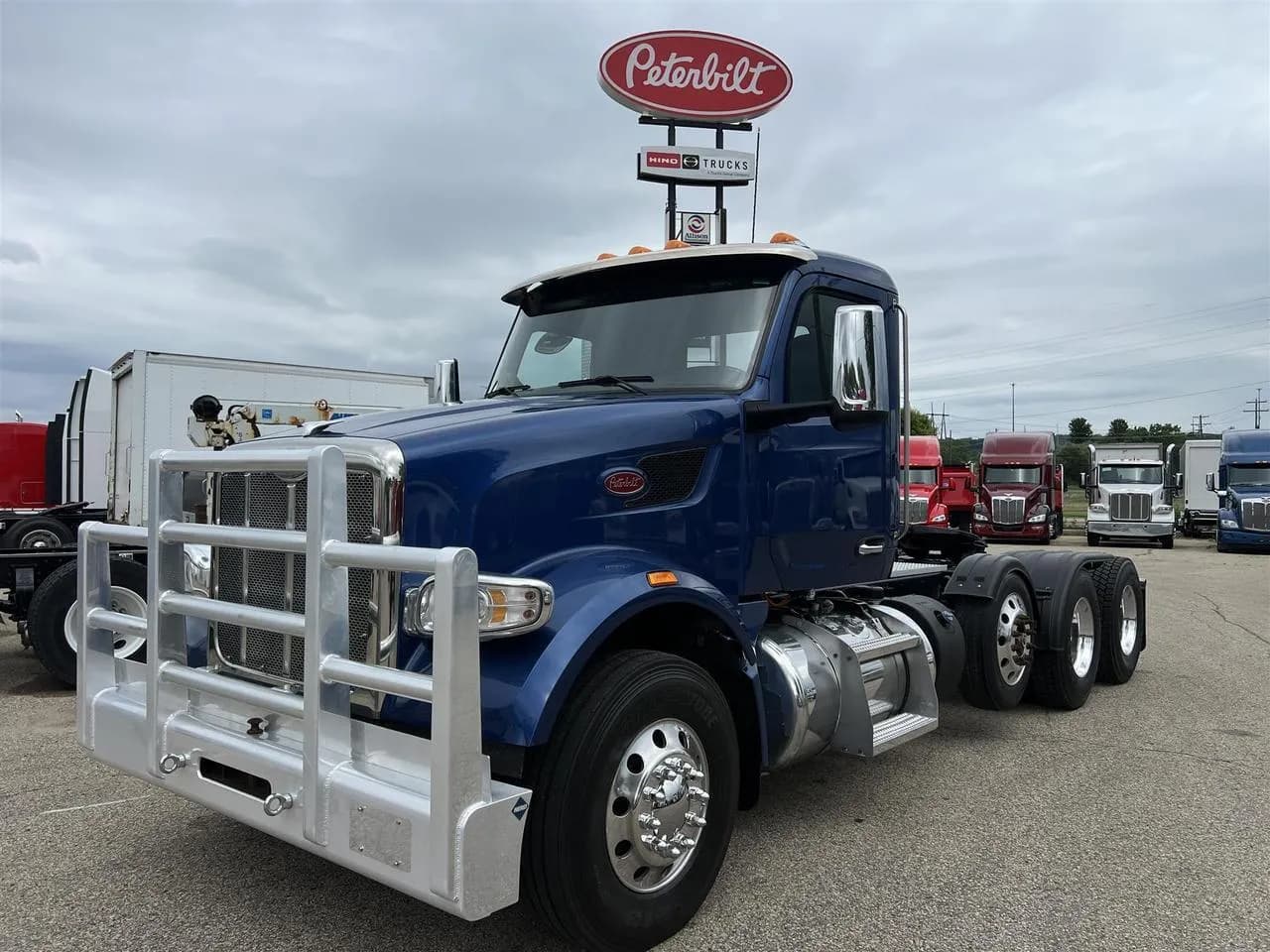 2023 Peterbilt 567 - Sleeper