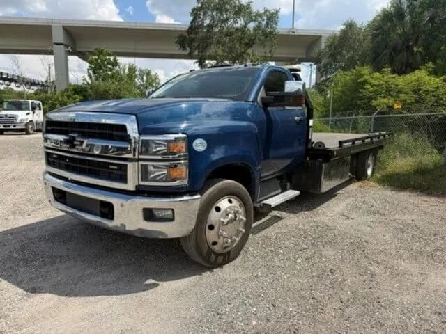 2020 Chevrolet Silverado 6500 HD - Tow
