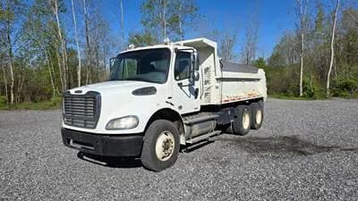 2010 Freightliner M2 112 - Dump