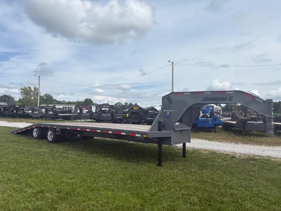 2026 - Flatbed