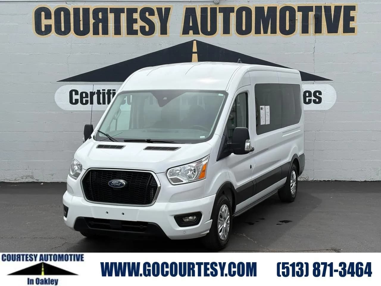 2021 Ford Transit Passenger Wagon T-350 148" Med Roof XLT - Vans