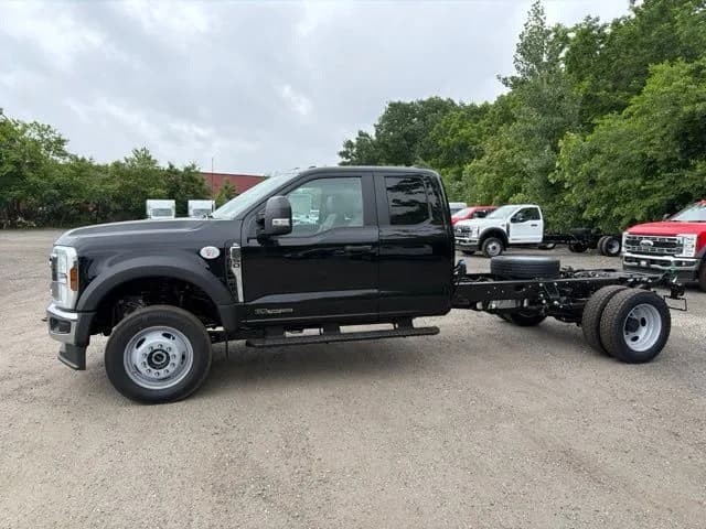 2026 Ford F-550 - Chassis