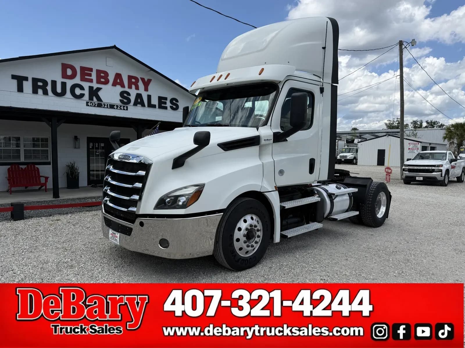 2019 Freightliner Cascadia - Day Cab