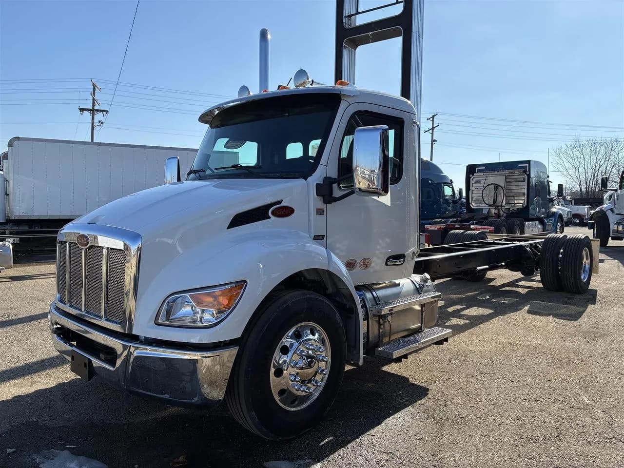 2026 Peterbilt 536 - Chassis