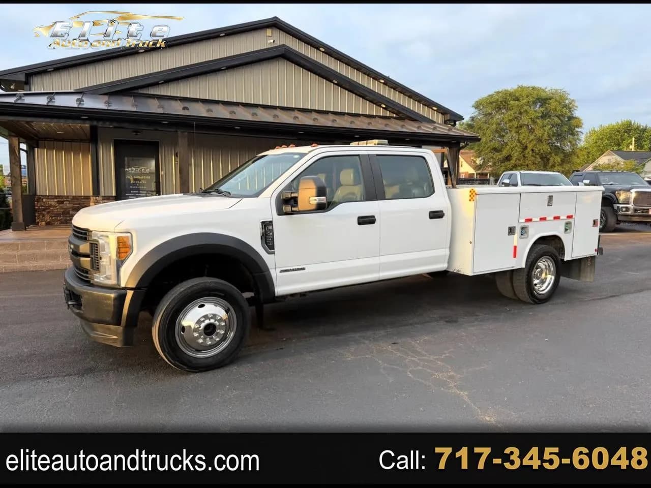 2017 Ford F-450 SD Crew Cab - Pickup