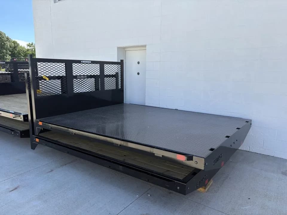Flatbed - Flatbed