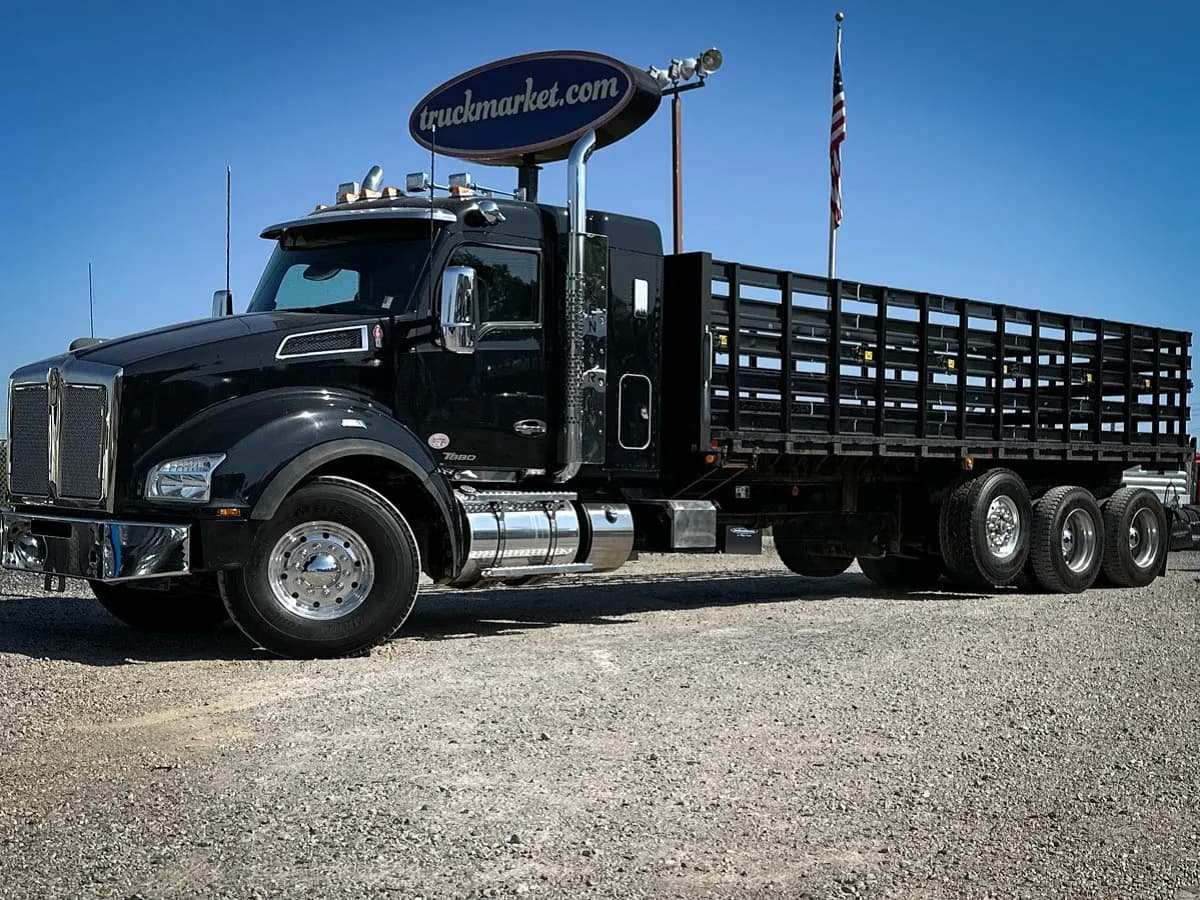 2020 Kenworth T880 TRI - Flatbed
