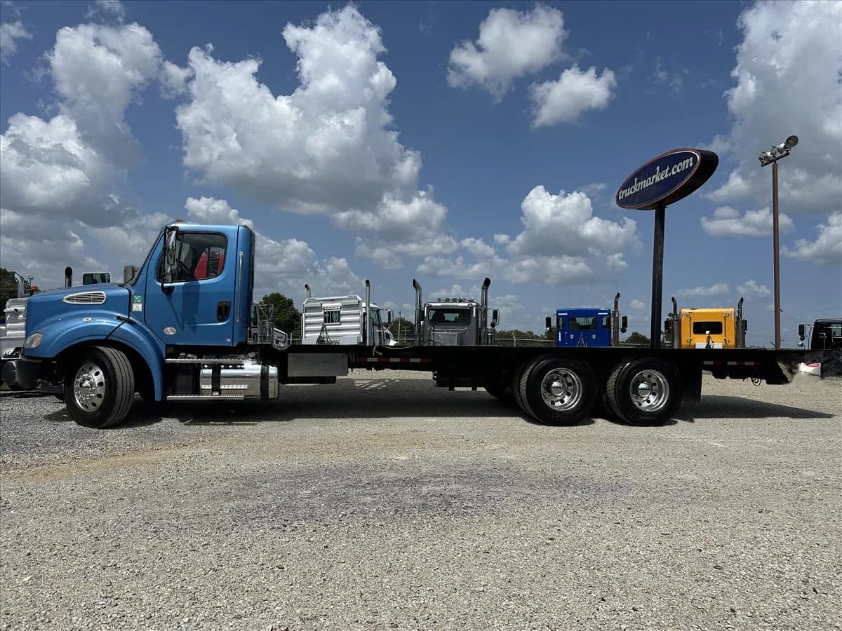 2019 Freightliner M2 - Flatbed