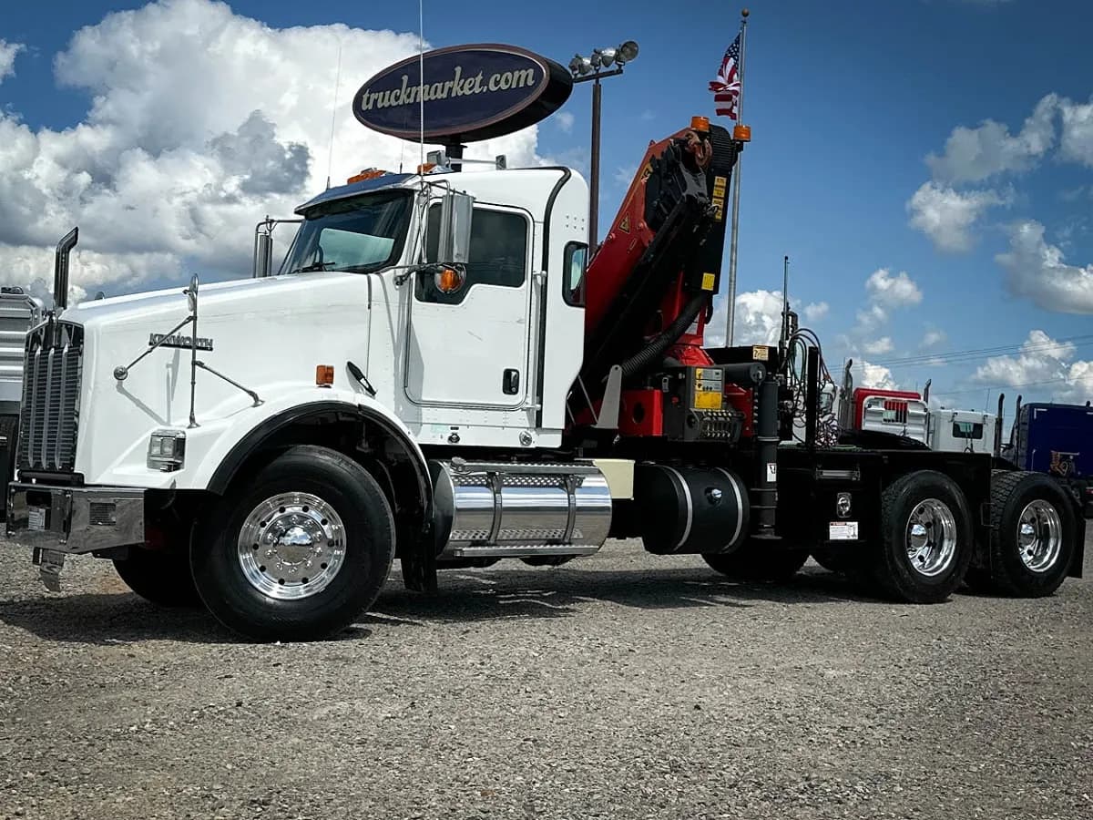 2018 Kenworth T800 - Crane