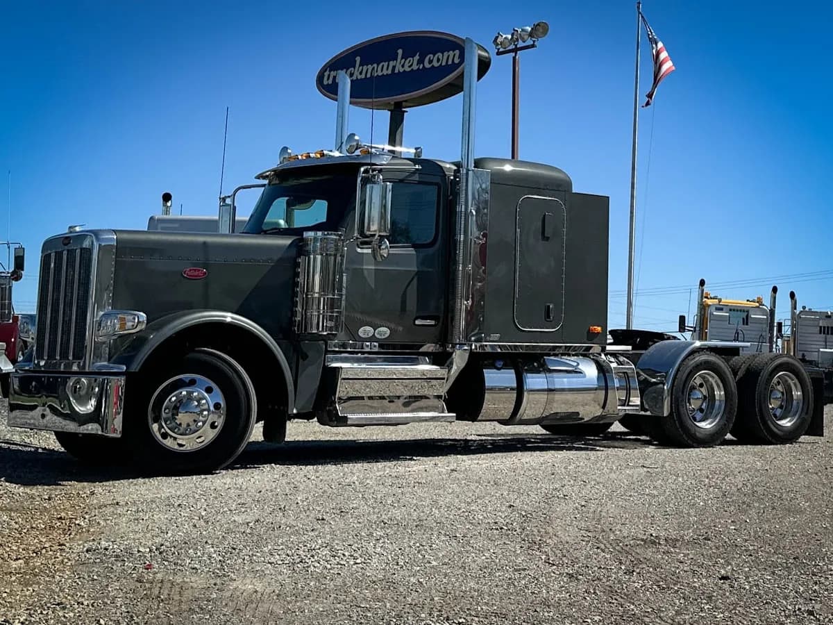 2026 Cummins 589