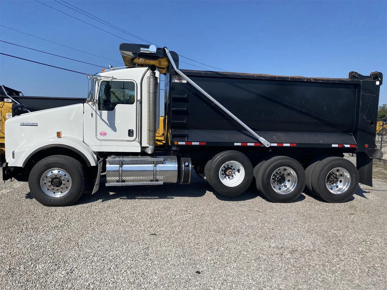 2020 T800 - Dump