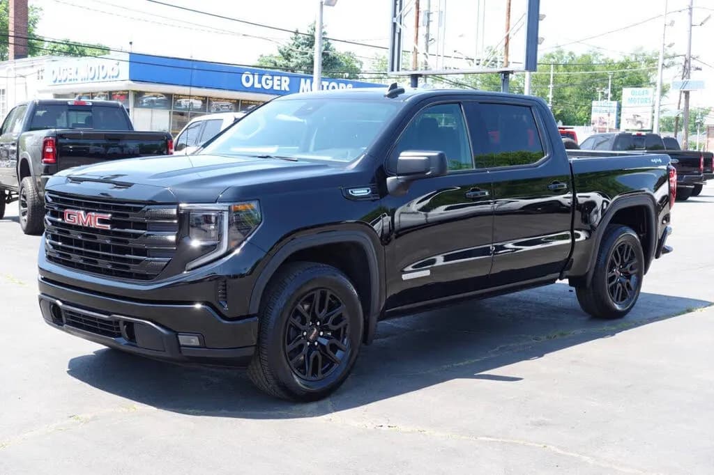 2024 GMC Sierra 1500 Elevation - Pickup