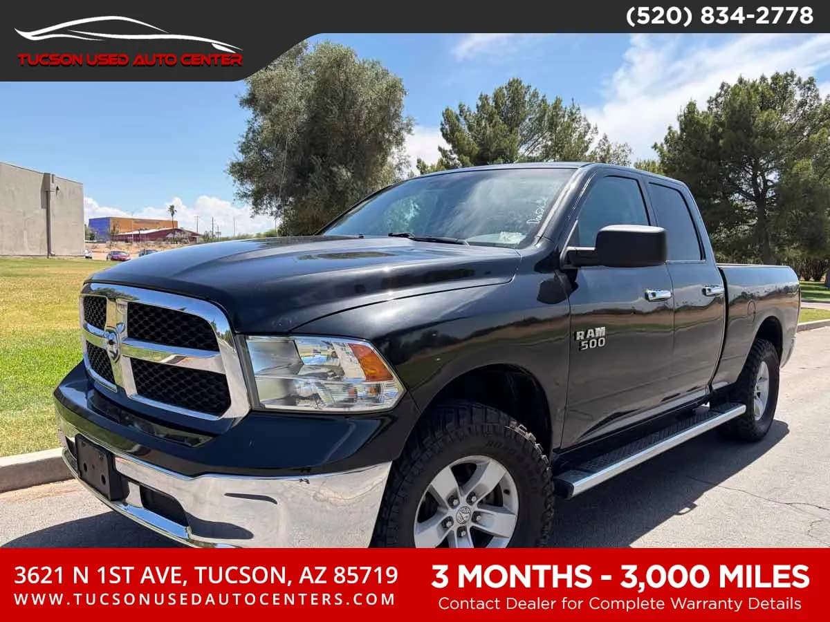 2017 Ram 1500 SLT - Pickup