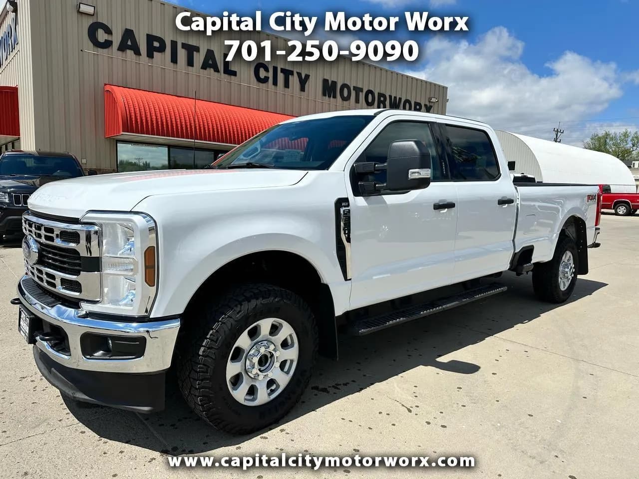 2024 Ford F-350 SD XLT Crew Cab Long Bed - Pickup