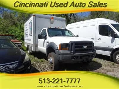 2007 Ford F-550 XL Super Duty 6.8L V10