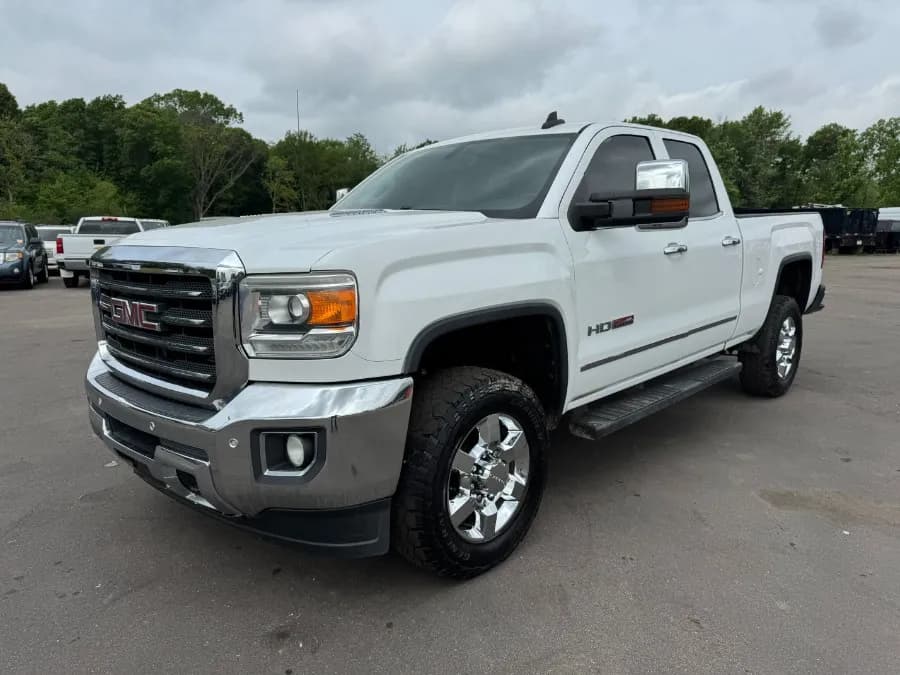 2015 GMC Sierra 2500HD - Pickup