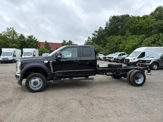 2026 Ford F-550 - Chassis