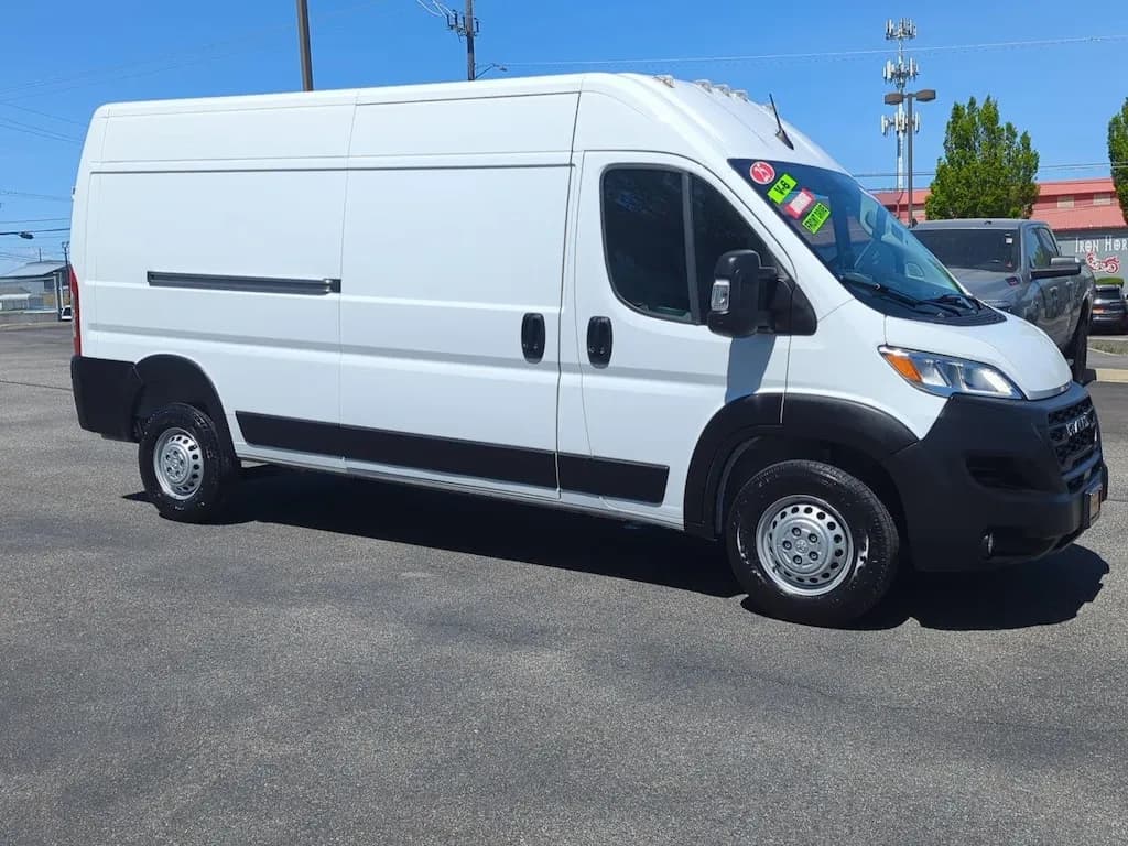 2025 Ram ProMaster - Vans