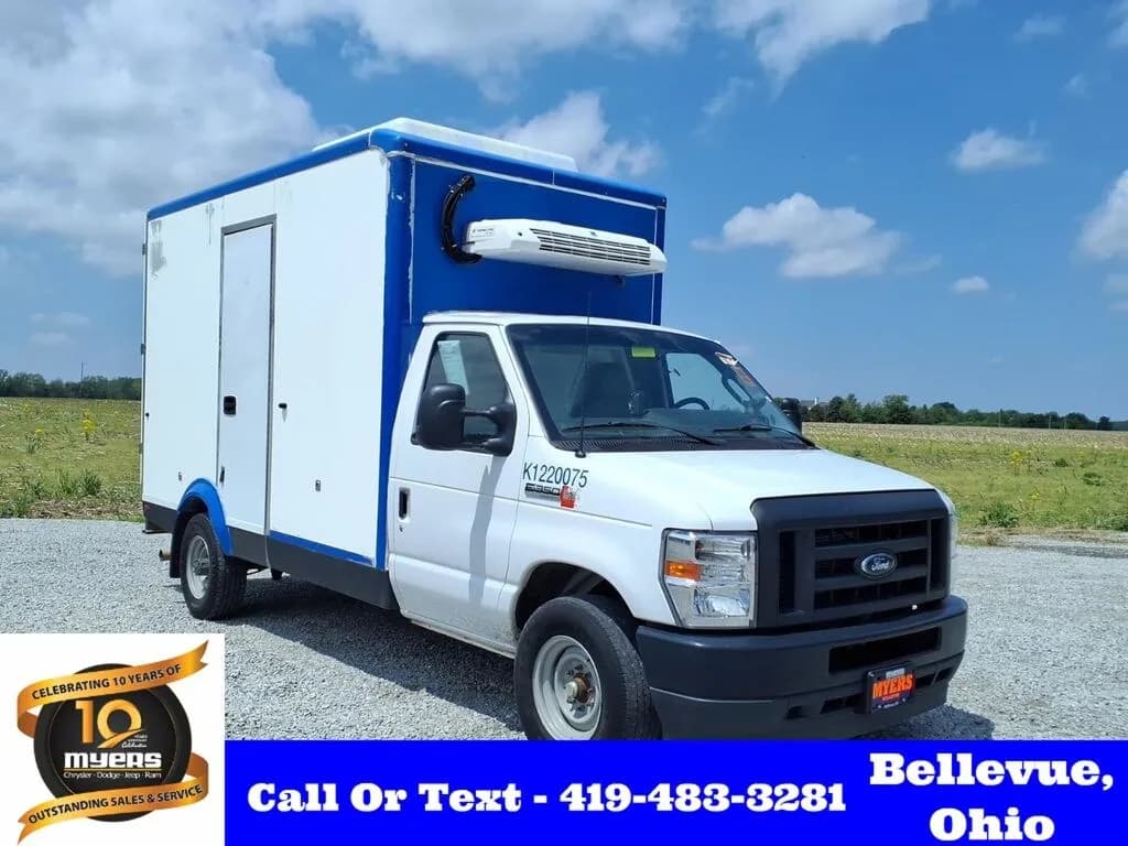2023 Ford E-350 Cutaway - Box