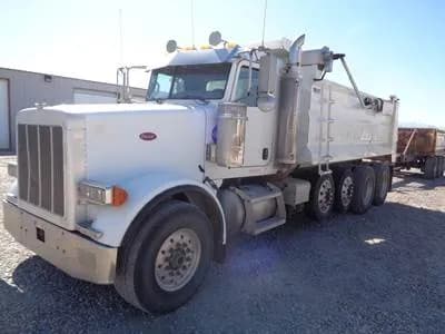 2007 Peterbilt 378 Quad Axle - Dump