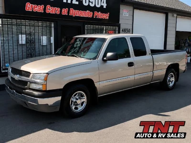 2003 Chevrolet Silverado 1500 Ext Cab Short Bed - Pickup