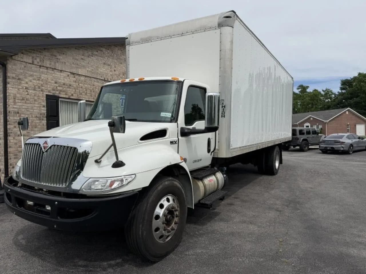 2022 International MV607 - Box