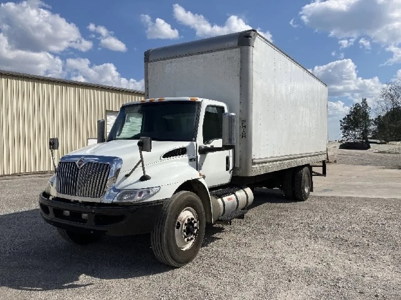 2022 International MV607 - Box