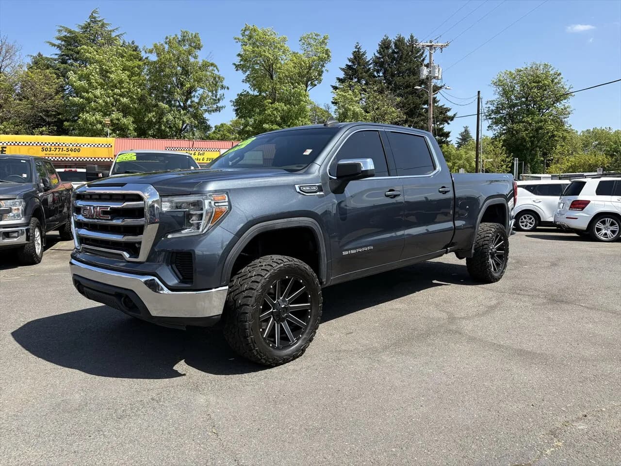 2020 GMC Sierra 1500 SLE - Pickup